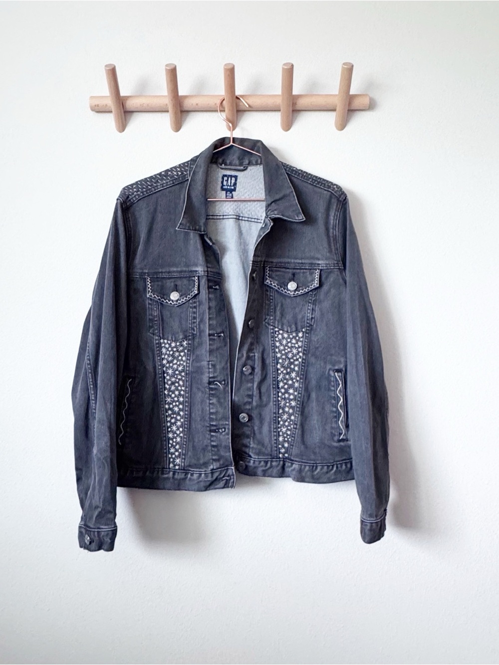 GAP Women's Charcoal Black Denim Jacket with cross stitched Front Panels